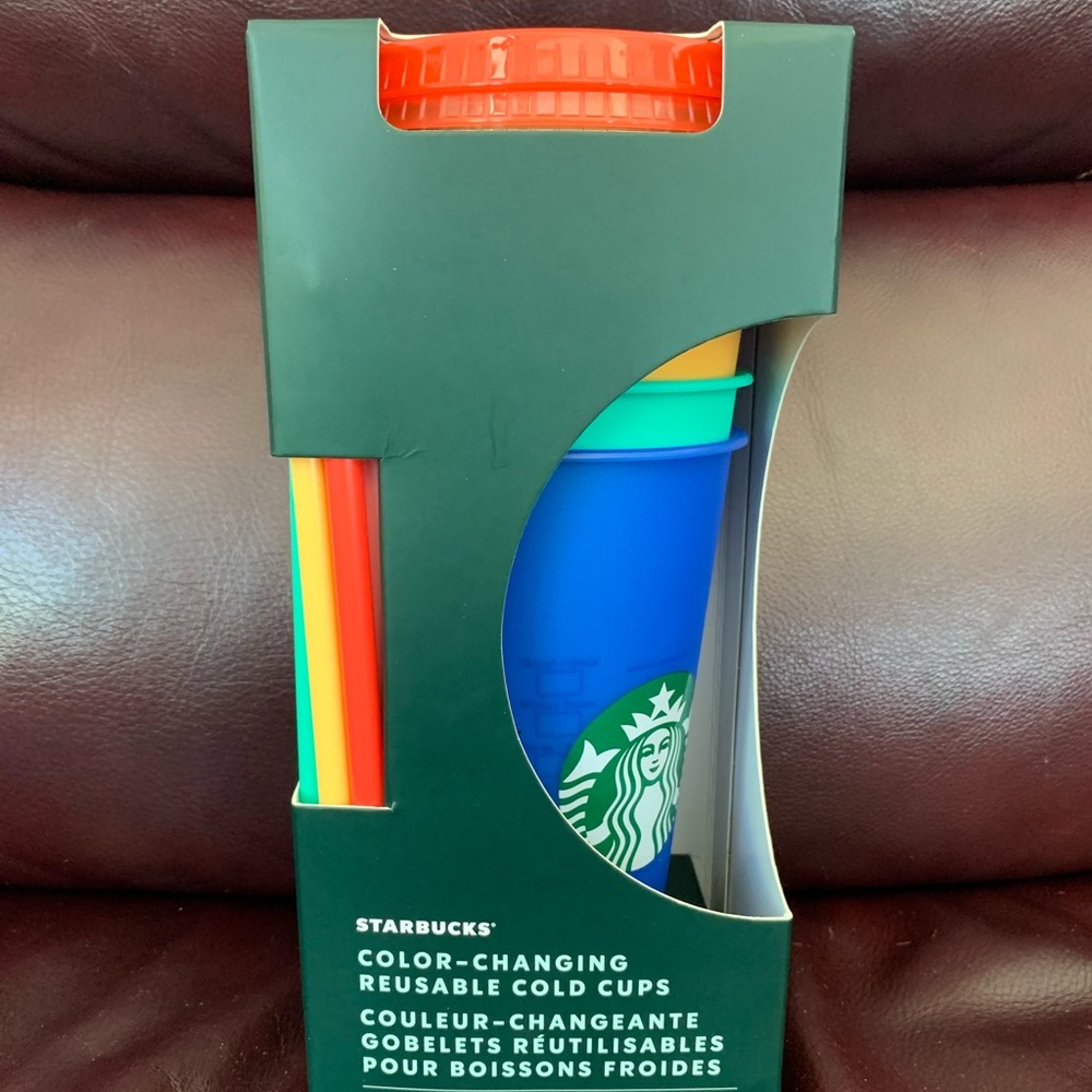 Starbucks color changing cups